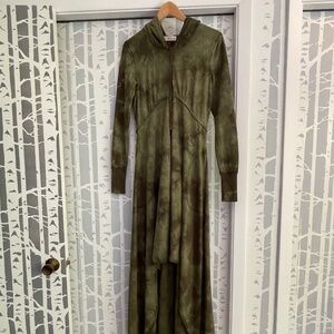 SCRAPBOOK ORIGINALS Snap Front Hi Lo Hooded Green Tie Dye Cardigan size Small